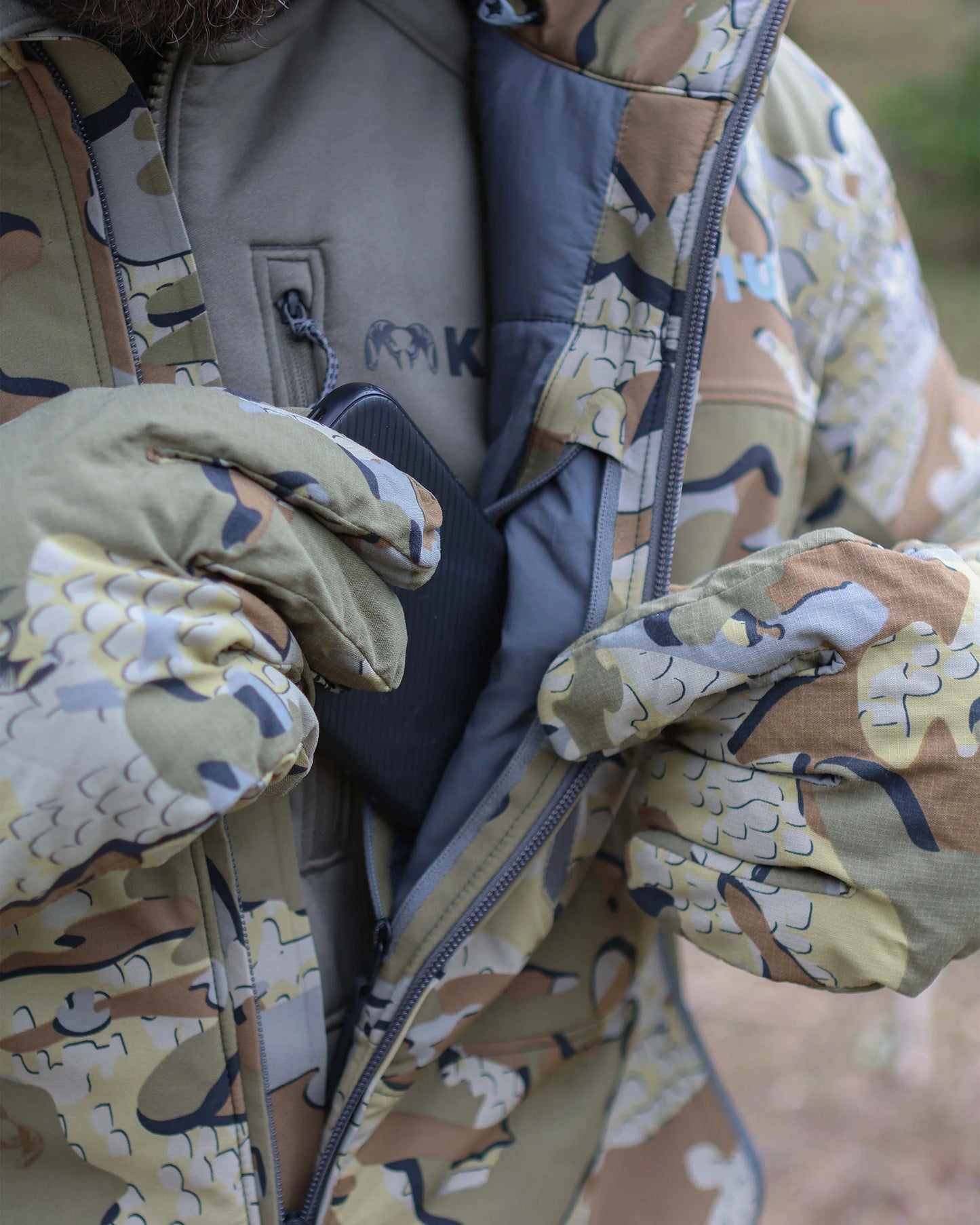 Mountain PRO Hooded Jacket | Vias