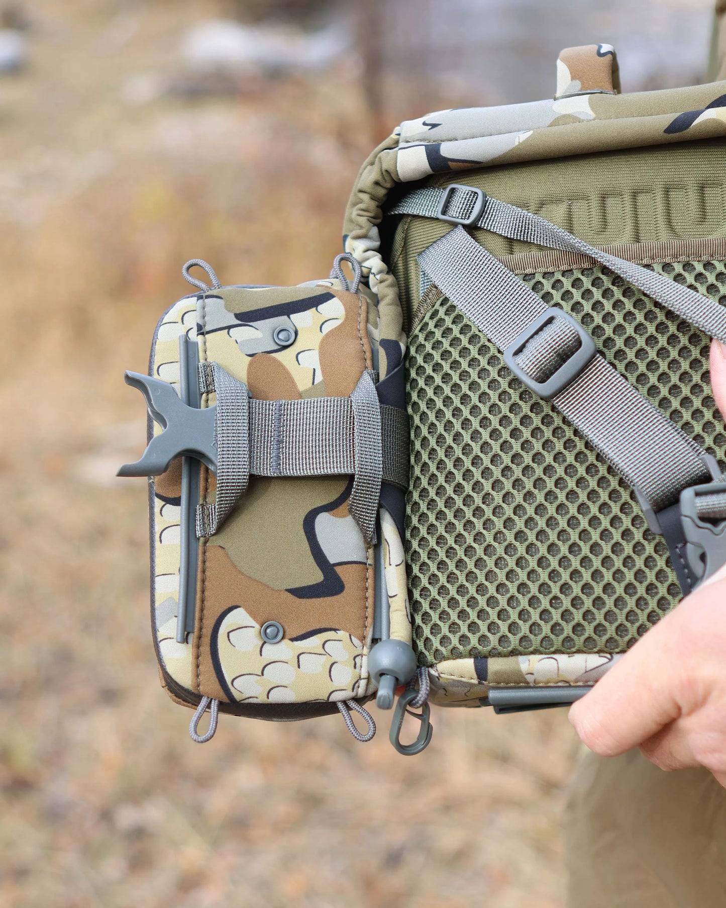 PRO G3 Bino Harness Accessory Pocket | Vias