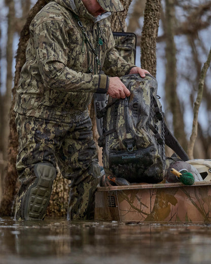 DeltaStorm 2200 Submersible Backpack | Veros