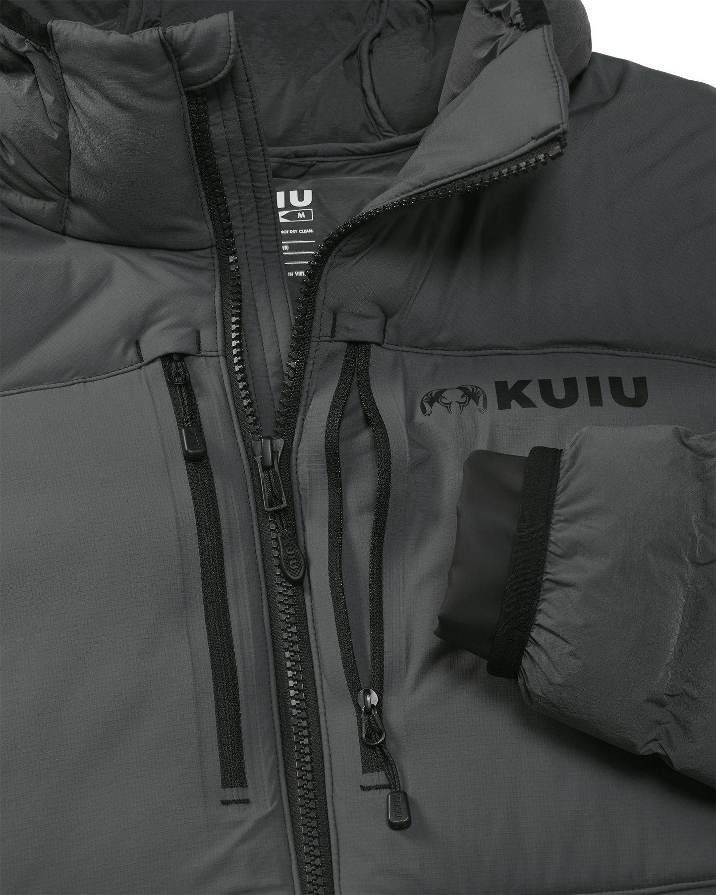 Outlet Flyway Insulated Hooded Jacket | Gunmetal