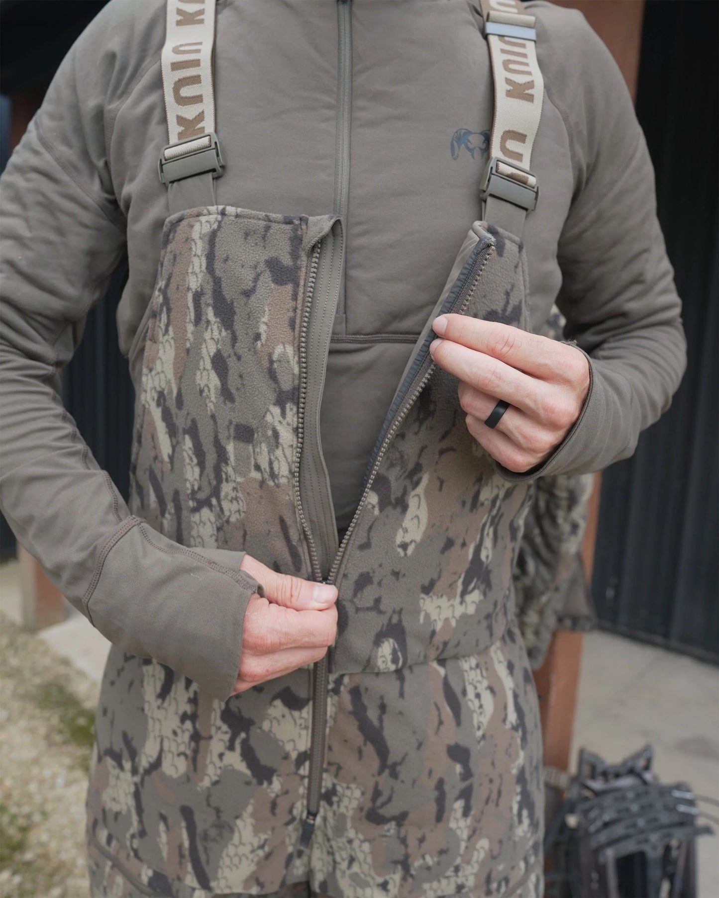 Super Down Haven Bib | Veros